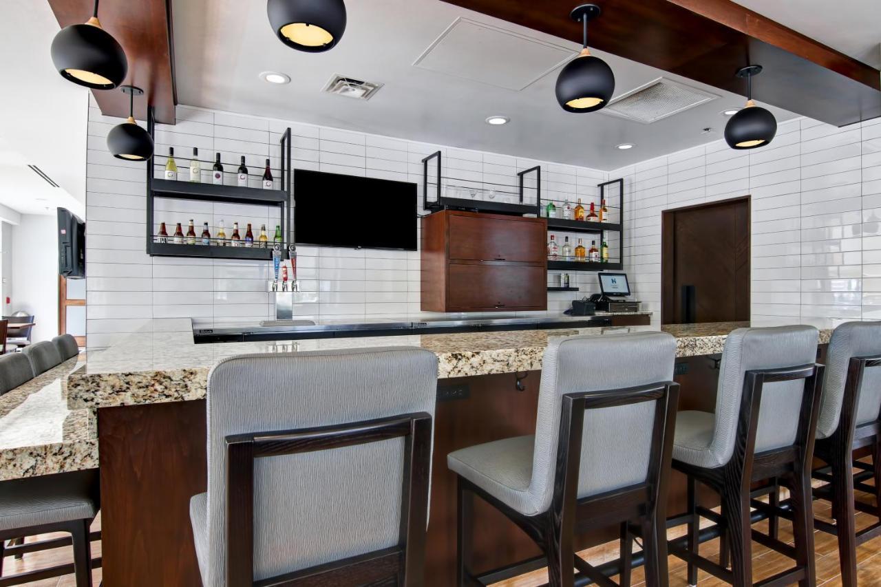 Hyatt House Naperville/Warrenville エクステリア 写真