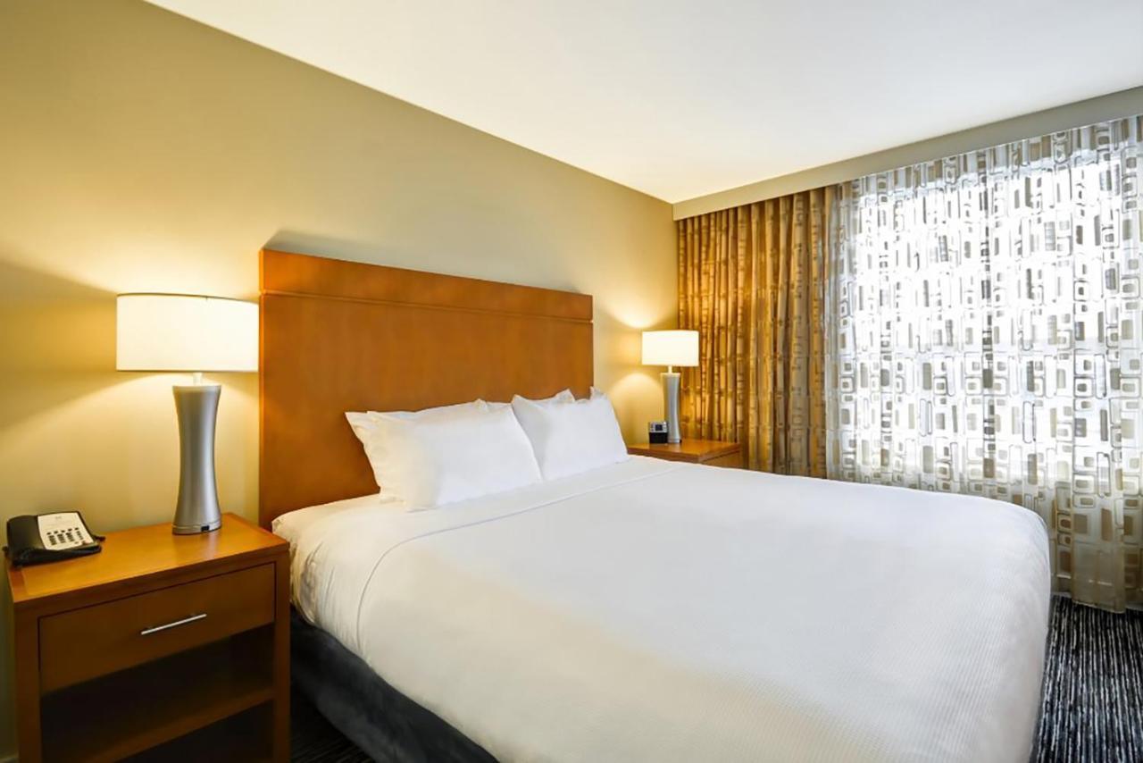 Hyatt House Naperville/Warrenville エクステリア 写真