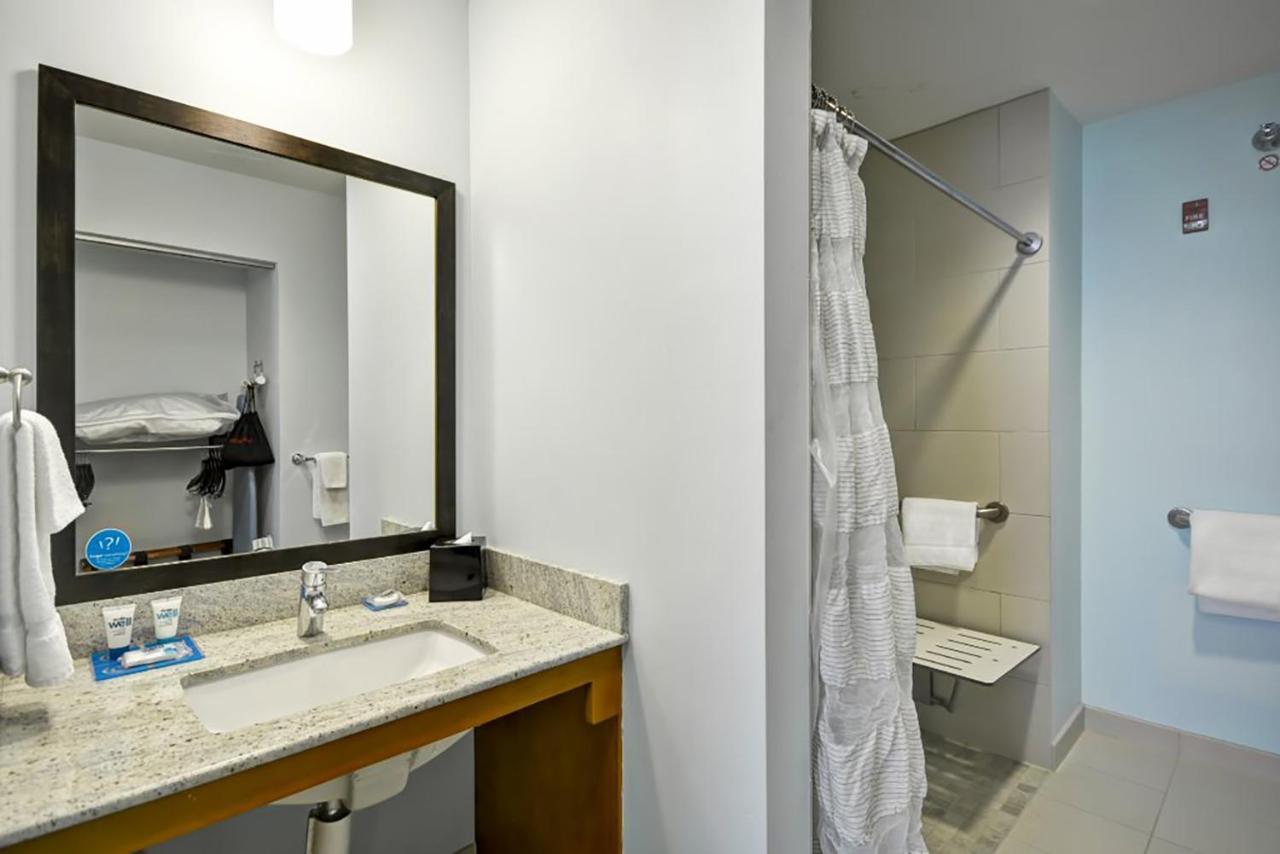 Hyatt House Naperville/Warrenville エクステリア 写真
