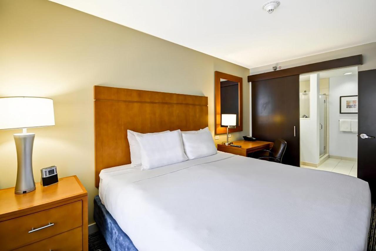 Hyatt House Naperville/Warrenville エクステリア 写真