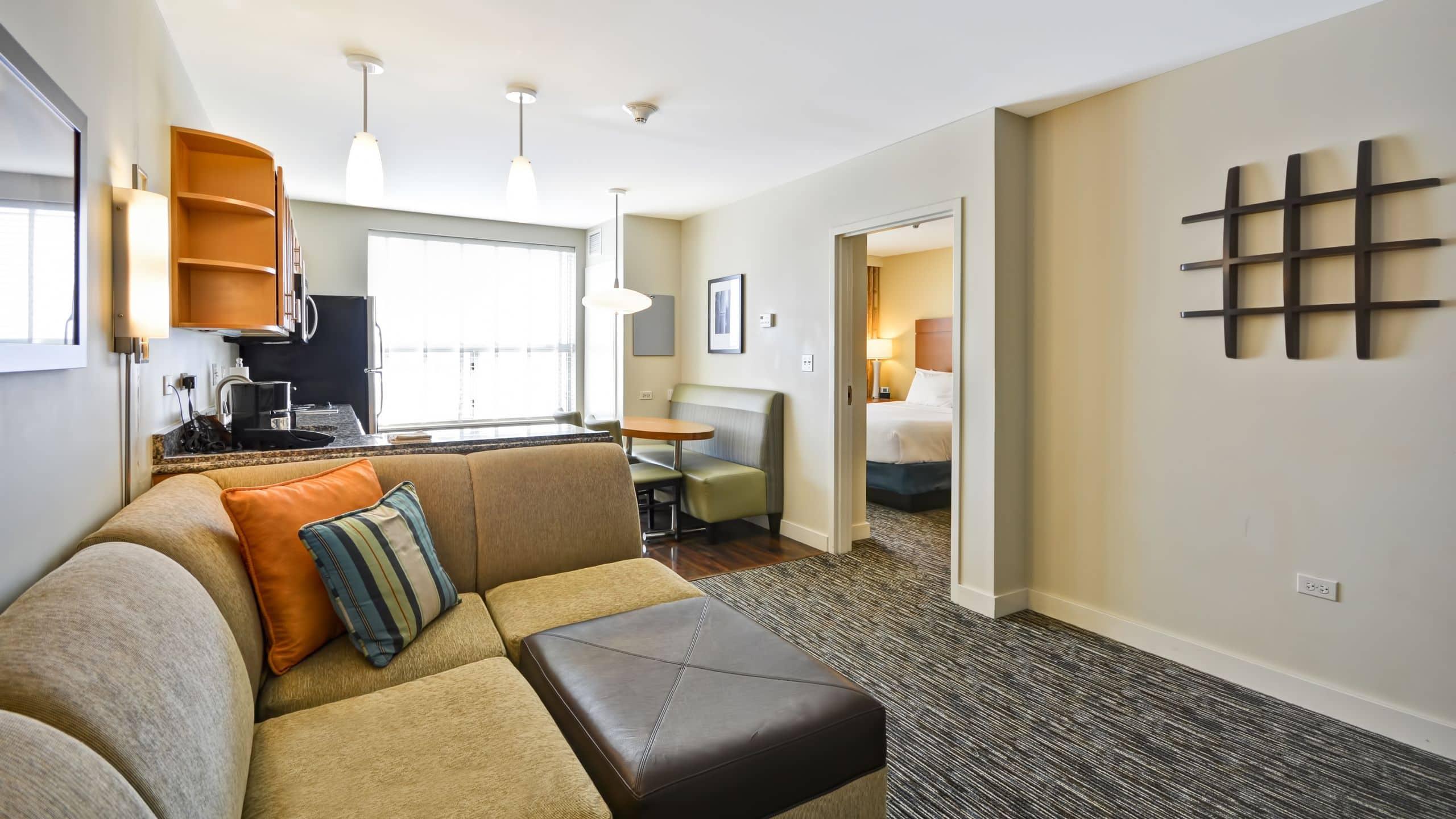 Hyatt House Naperville/Warrenville エクステリア 写真